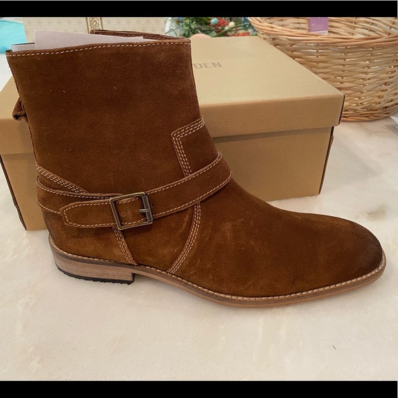 Steve madden Logan buckle boot never worn - Picture 2 of 2